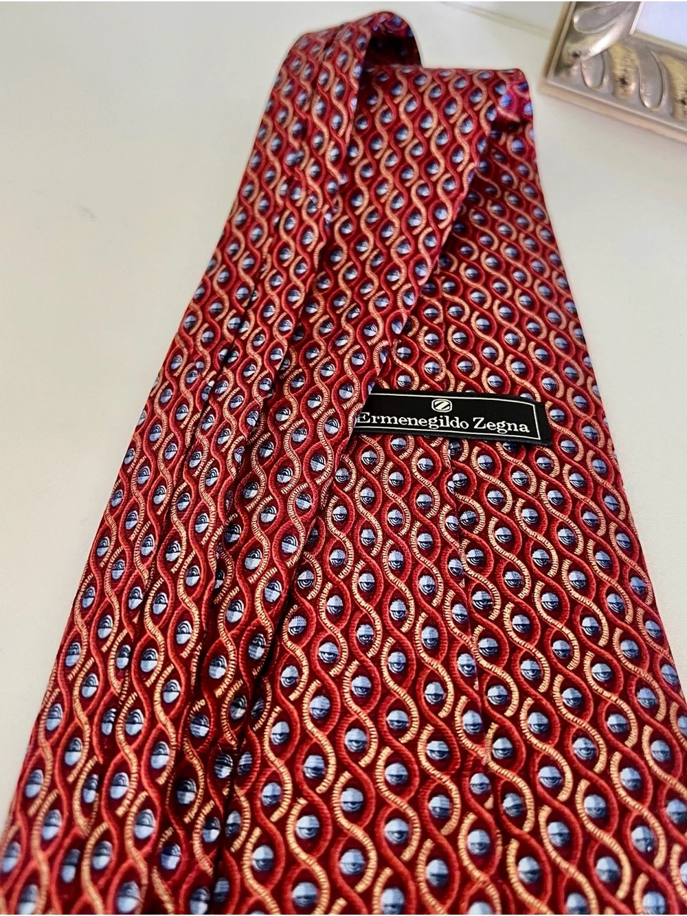 Premium Ermenegildo Zegna Men’s 100% Silk Necktie, Made In Italy, power Color.